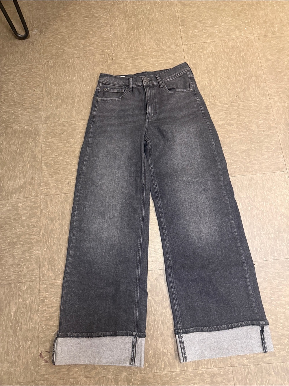 GAP Wide Leg High-Rise Stride Jeans in Washed Black 28 6R